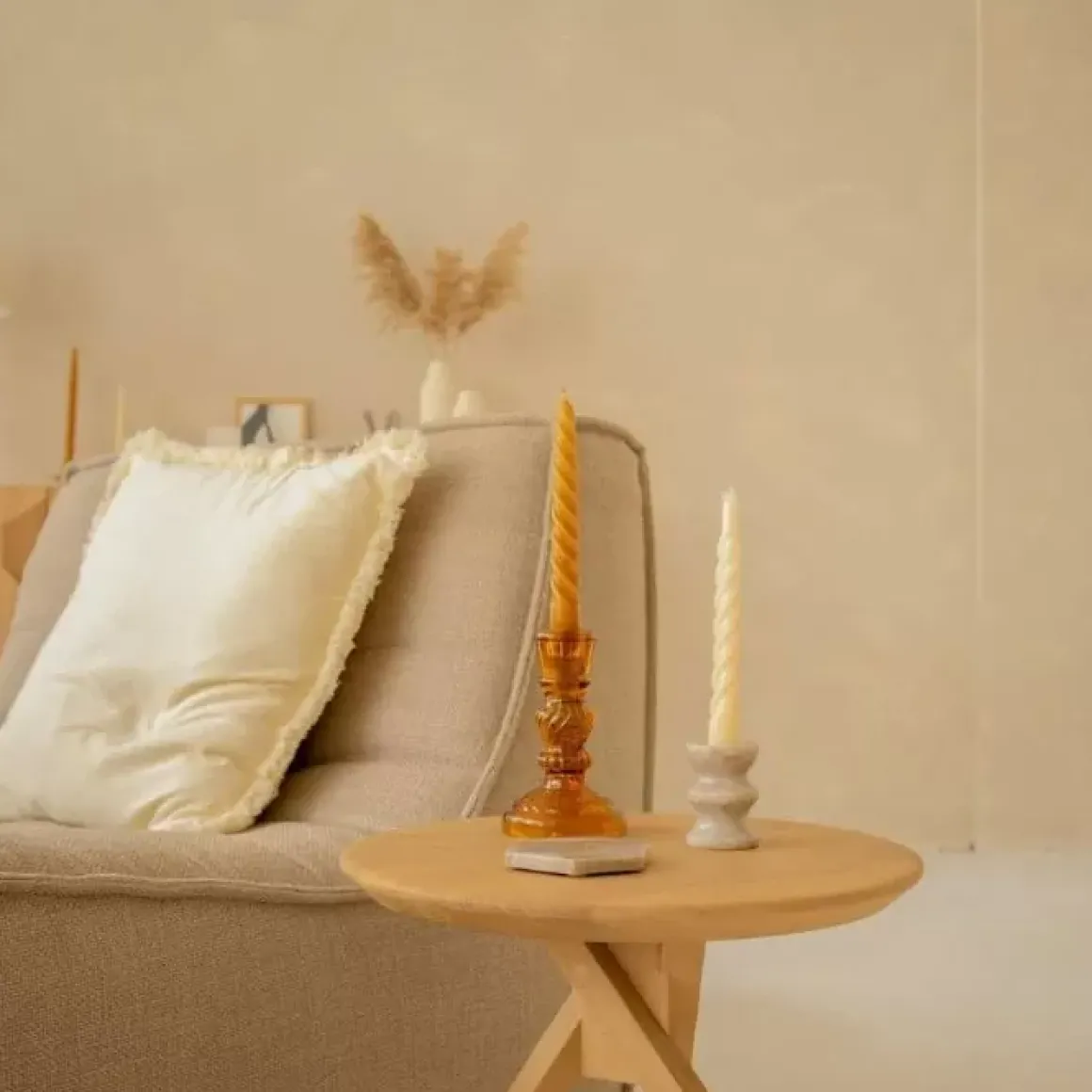 A La Kandelaar Antique Glass Mustard