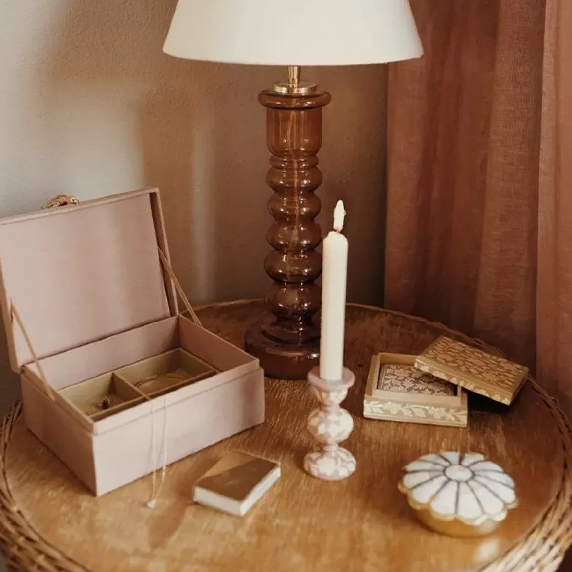 A La Kandelaar Klein Floral Lilac