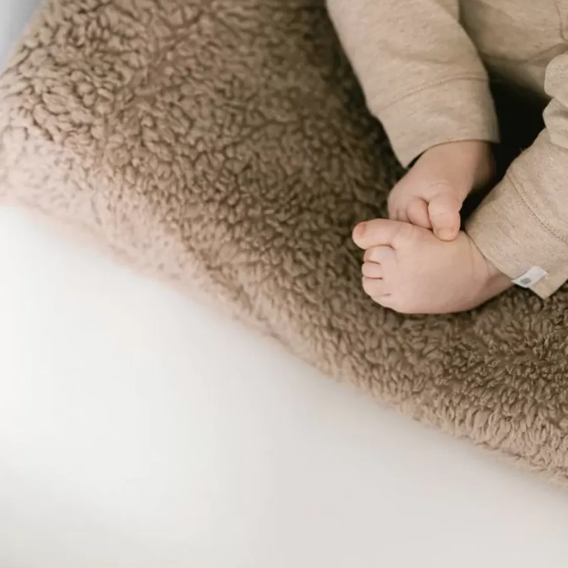 Aankleedkussenhoes Teddy Taupe Ilmaha