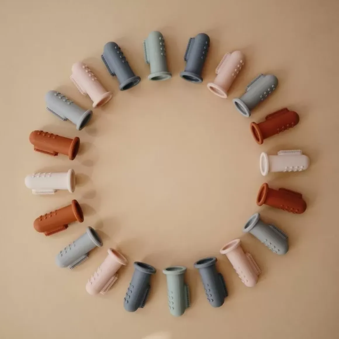 Baby Tandenborstel Shifting Sand Cambridge Blue Mushie & Co