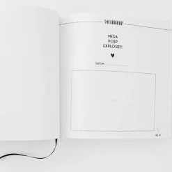 Baby'S Eerste Jaar Boek Bonjour To You