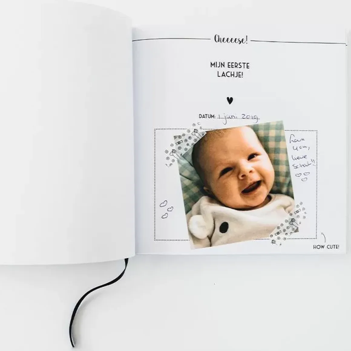 Baby'S Eerste Jaar Boek Bonjour To You