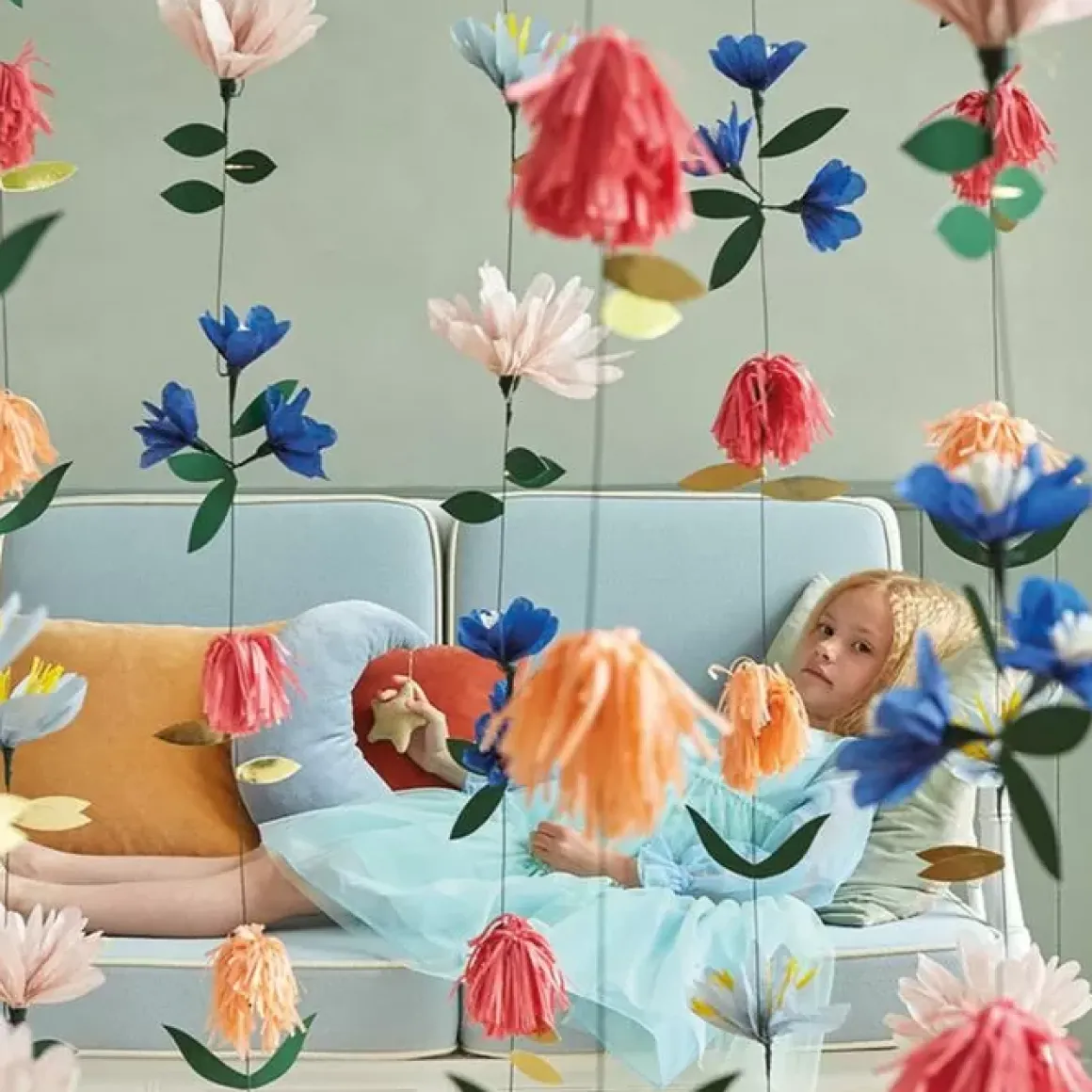 Backdrop Flower Meri Meri