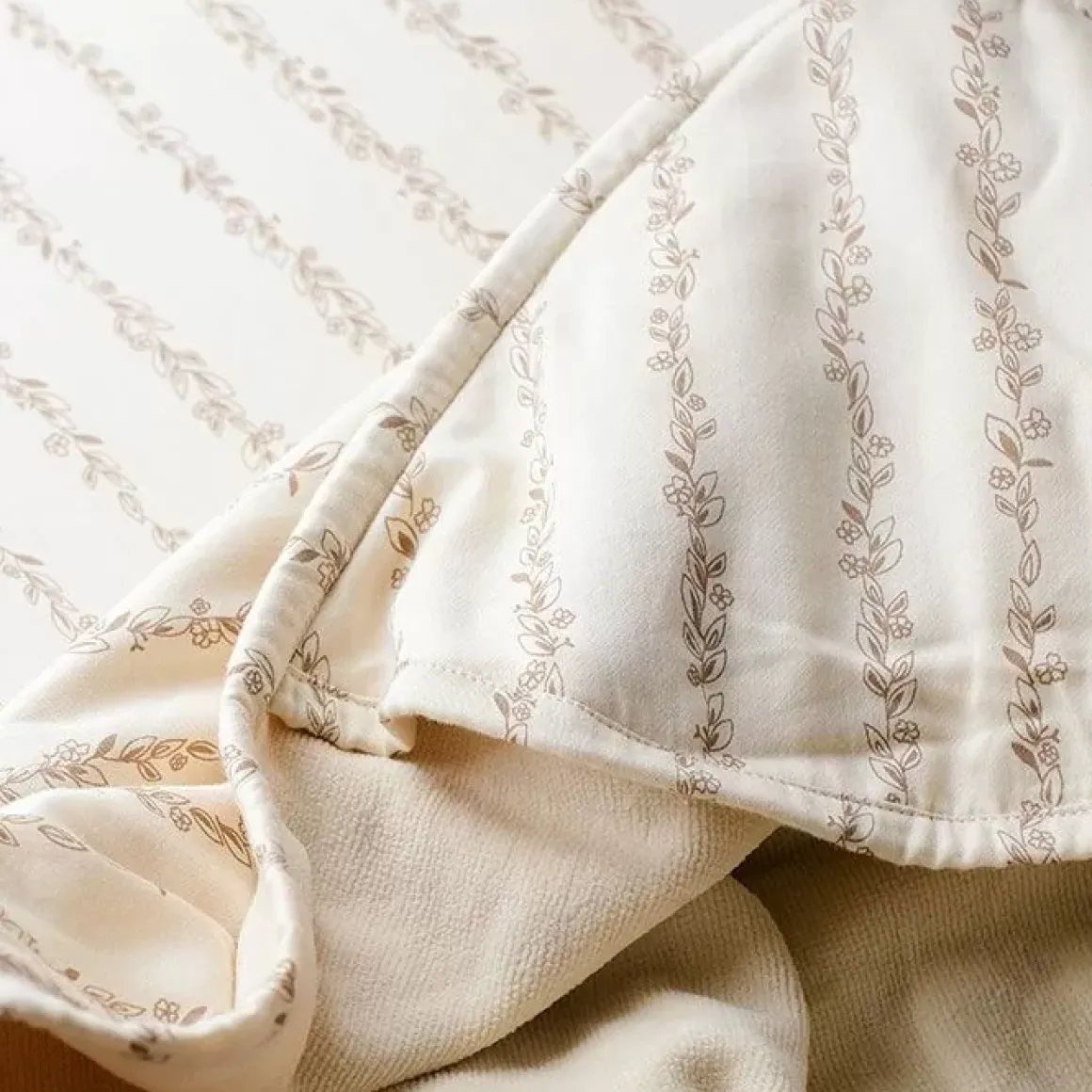 Badcape Leaves Stripe That'S Mine