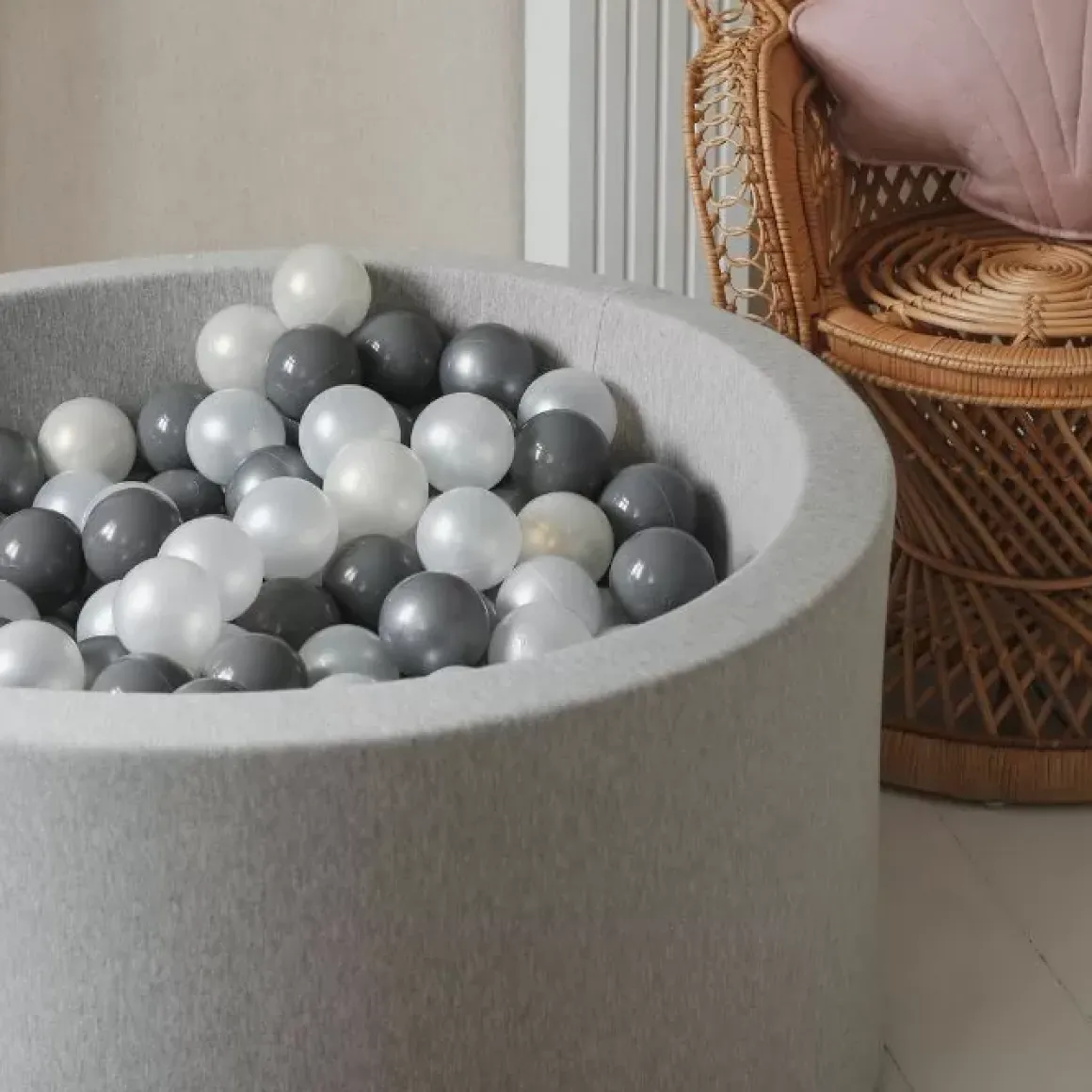 Ballenbak Xl Rond 90X40 Lichtgrijs Moje