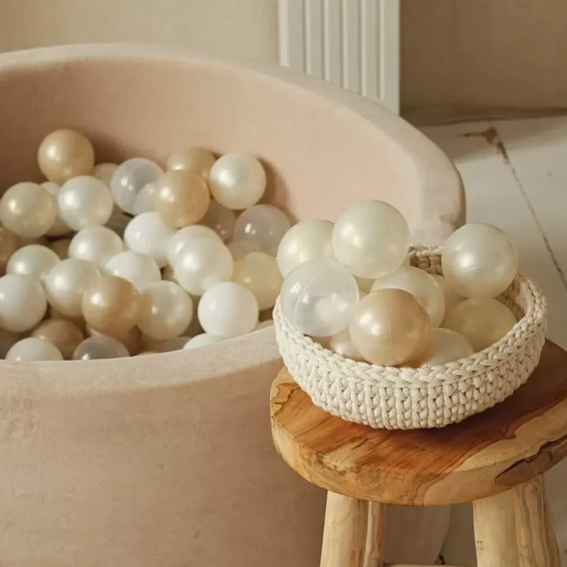 Ballenbak Xl Rond 90X40 Velvet Beige Moje