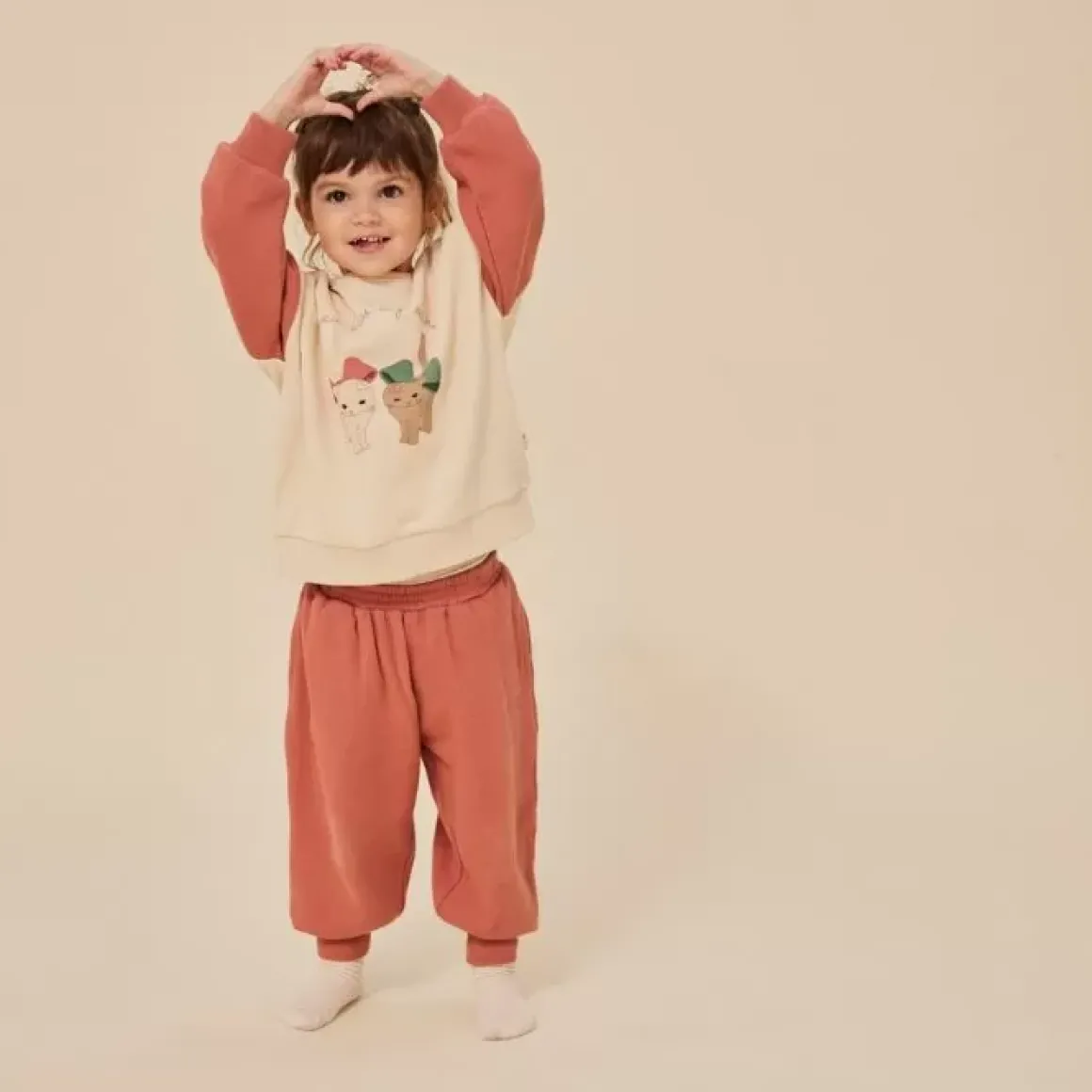 Bestel De Konges Slojd Loupy Lou Trui In Sand/Canyon Rose Bij Kidsdeco.Nl