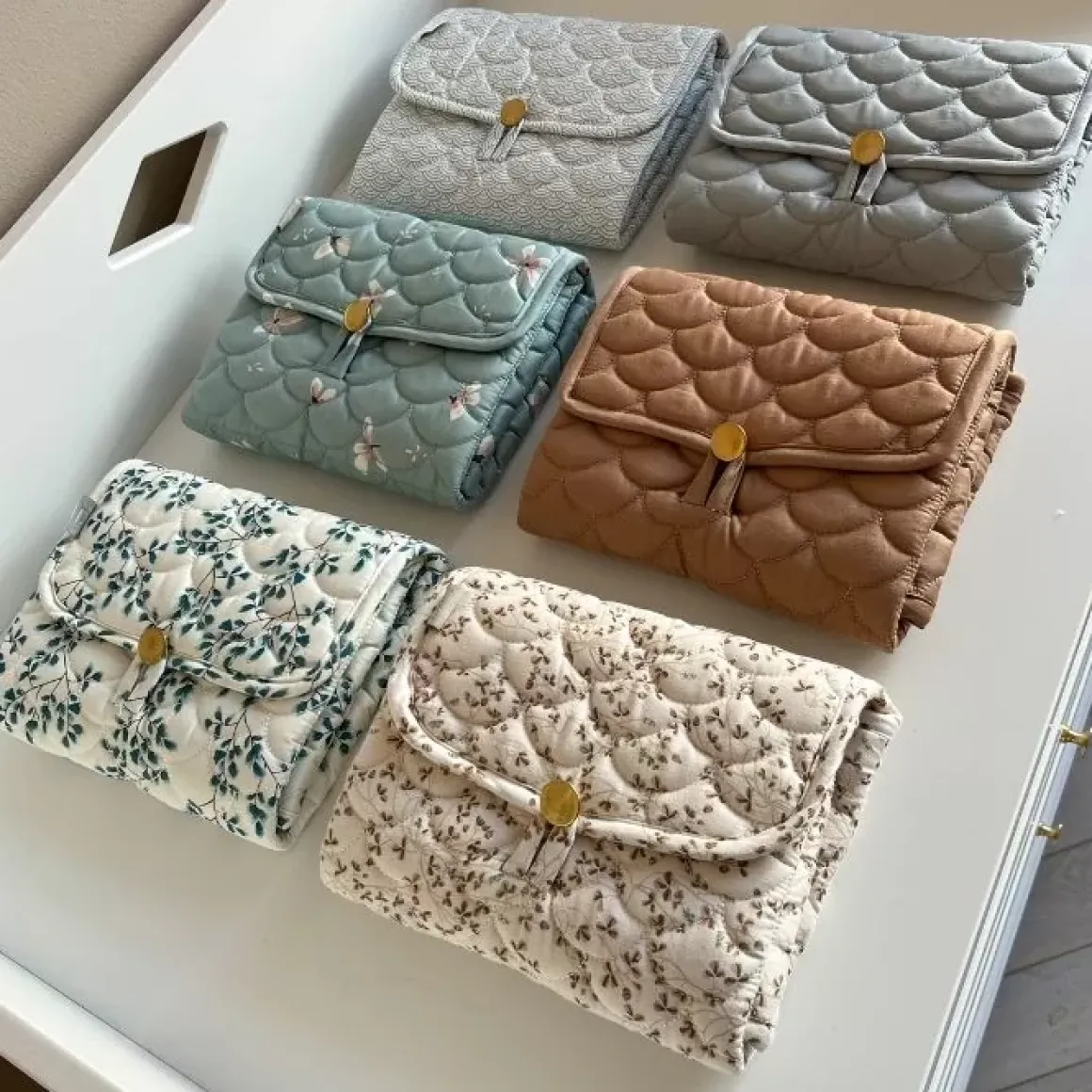 Bestel Nu Het Camcam Verschoonmatje Lierre/Almond Online!