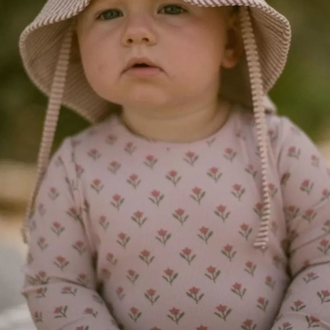 Bestel Nu Het Lil' Atelier Badpak Met Lange Mouwen In Farley Violet Ice