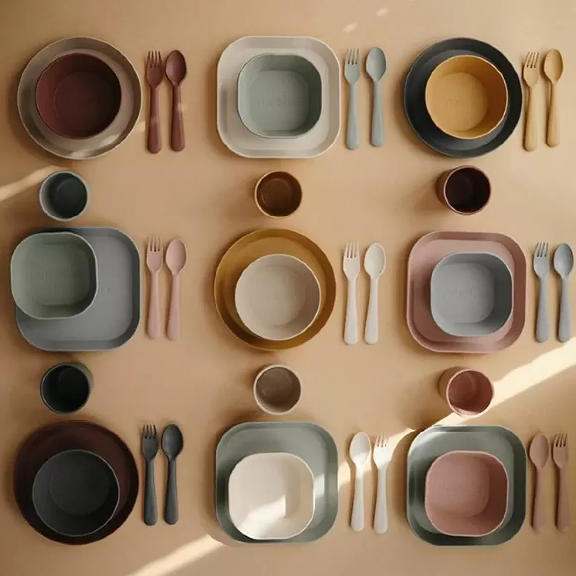 Borden Rond Mosterd (2St) Mushie