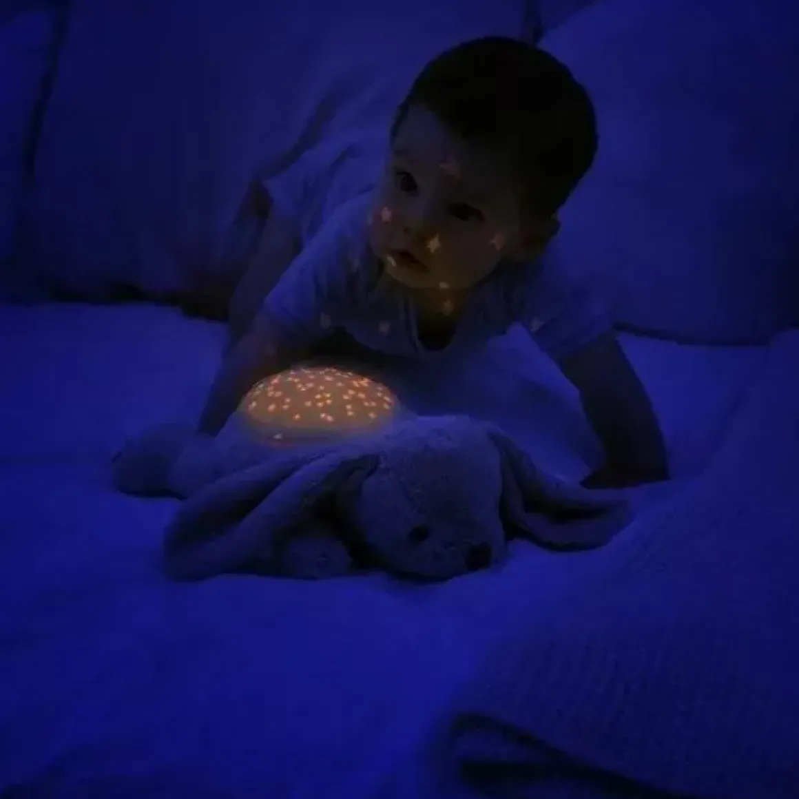 Cloud.B Knuffel Met Projector Bunny