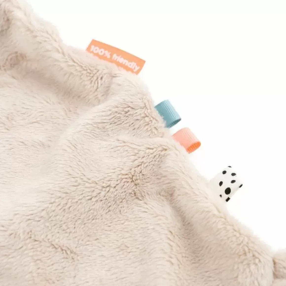 Done By Deer Knuffeldoek Lalee Sand