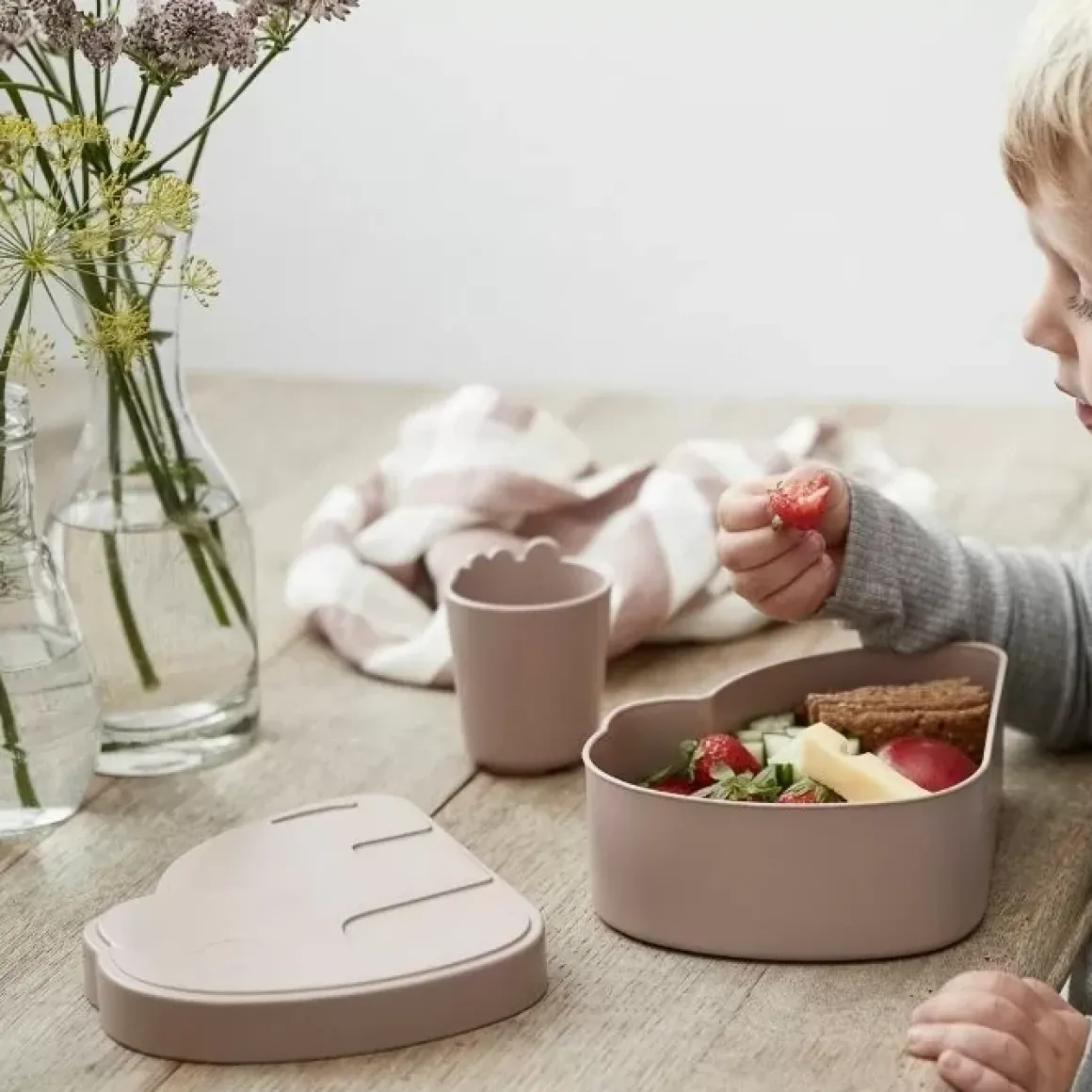 Done By Deer Lunchbox Kiddish Elphee Powder