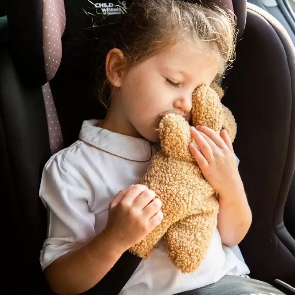 Gordelknuffel Teddy Bruin Childhome