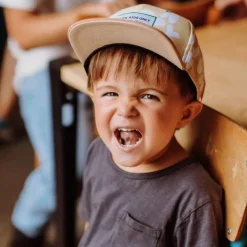 Hello Hossy Kinderpet Happy