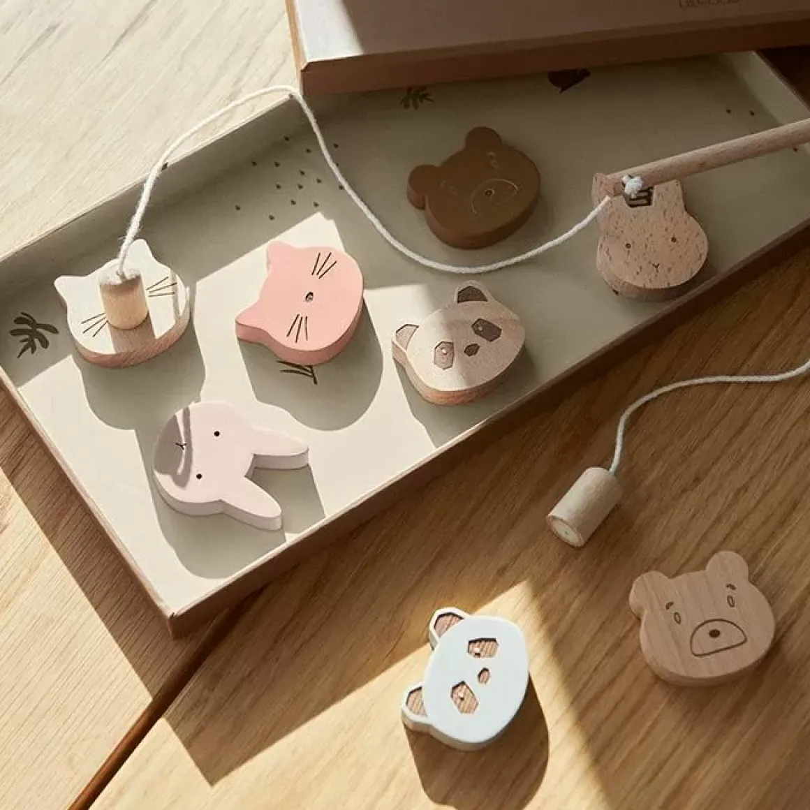 Houten Visspel Sebastian Classic Rose Mix Caramel Liewood