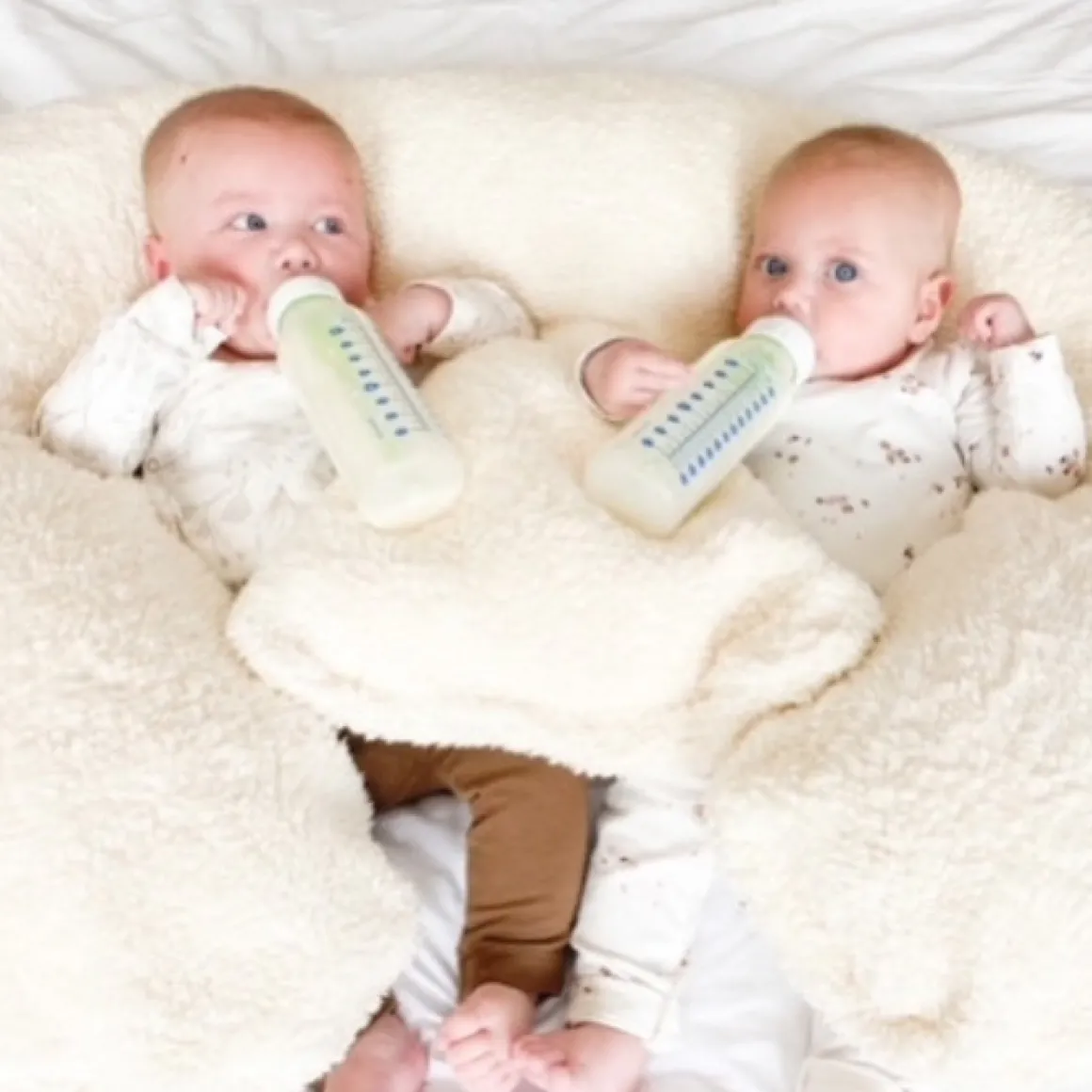 Ilmaha Voedingskussen Tweeling Teddy Ecru