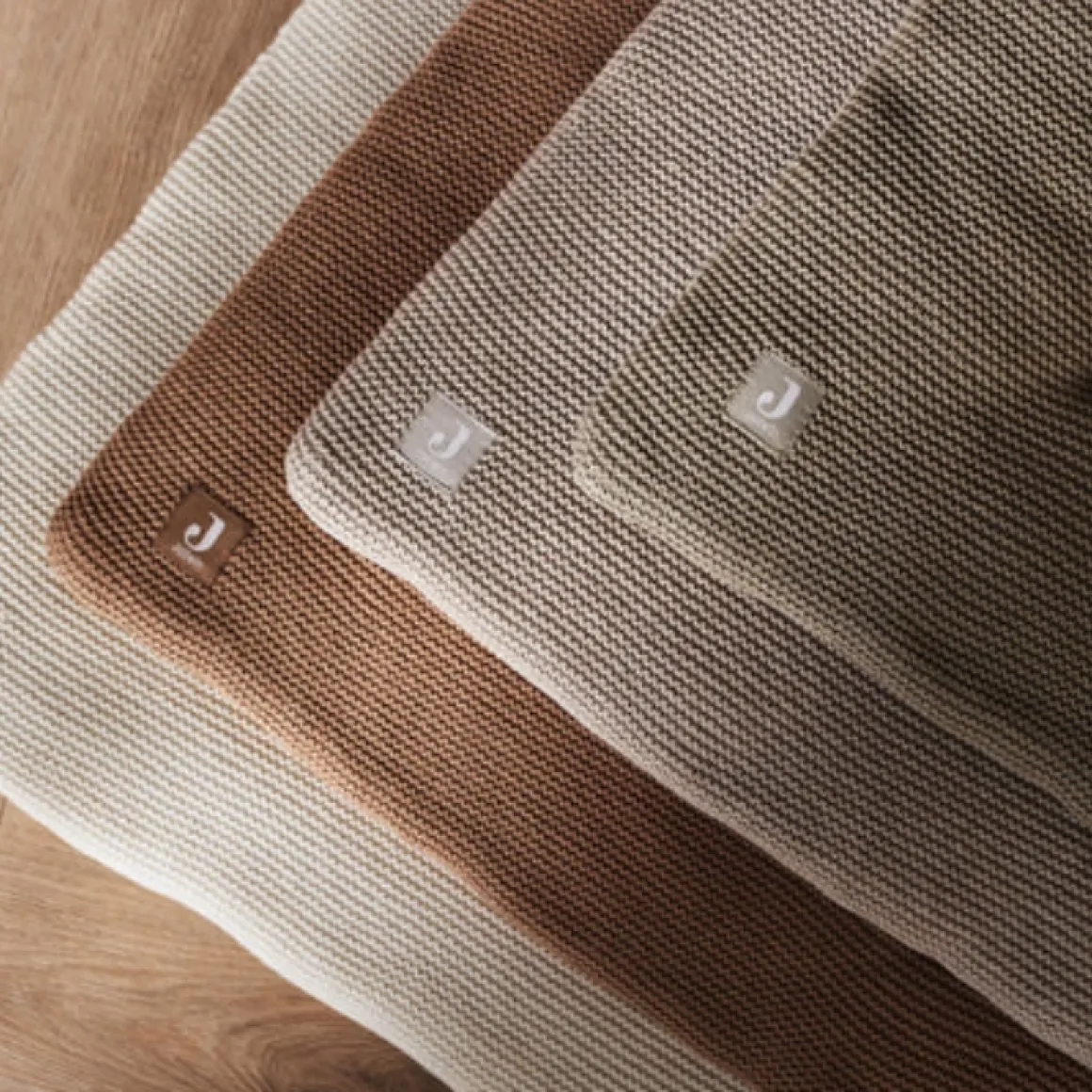 Jollein Boxkleed Basic Knit Nougat 75X95Cm