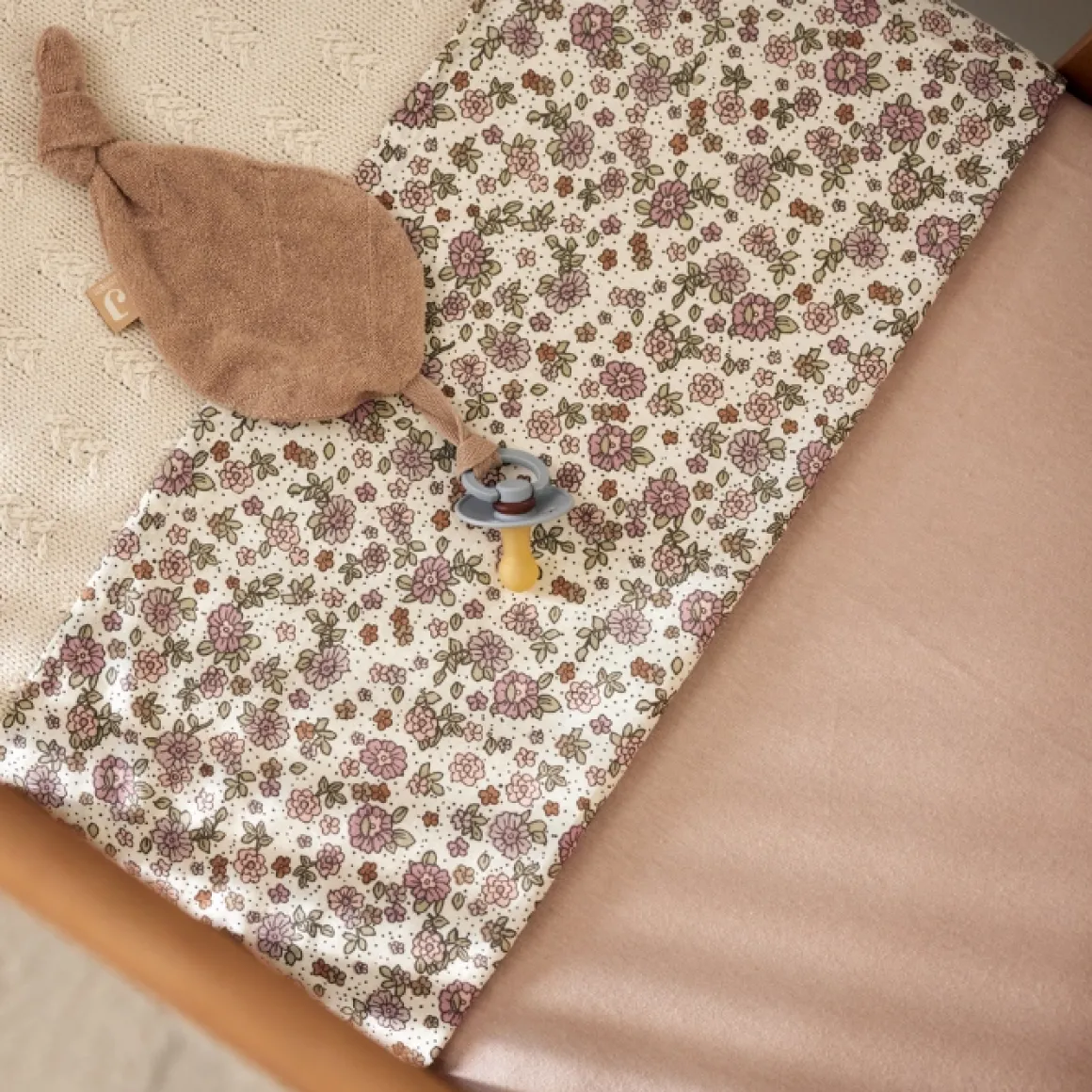 Jollein Hoeslaken Ledikant Jersey Wild Rose 60X120Cm