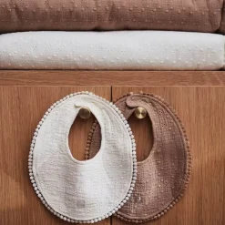 Jollein Kwijlslab Embroidery Biscuit