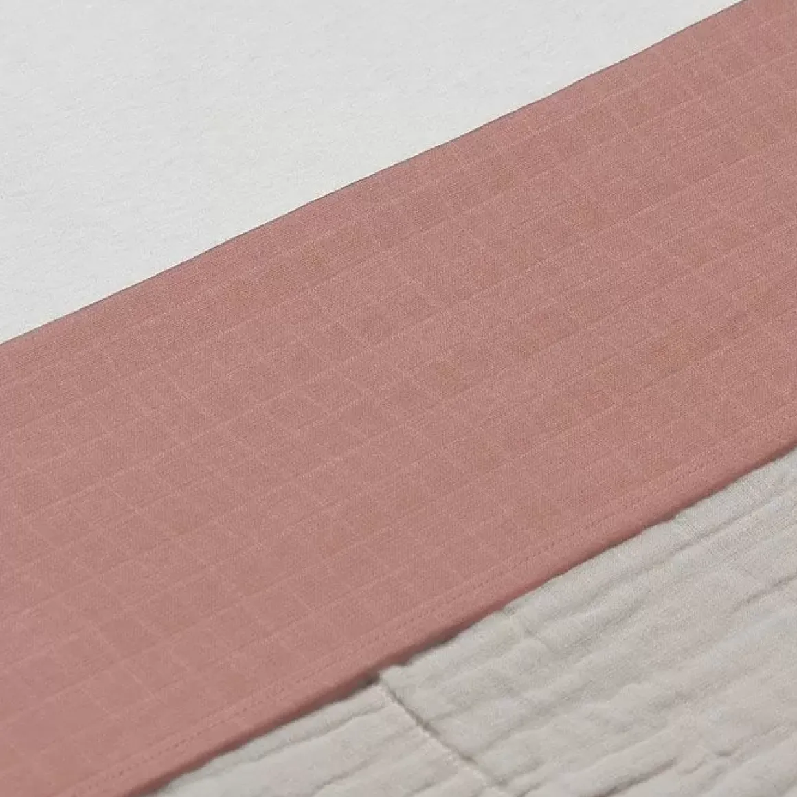 Jollein Ledikantlaken Wrinkled Cotton Rosewood