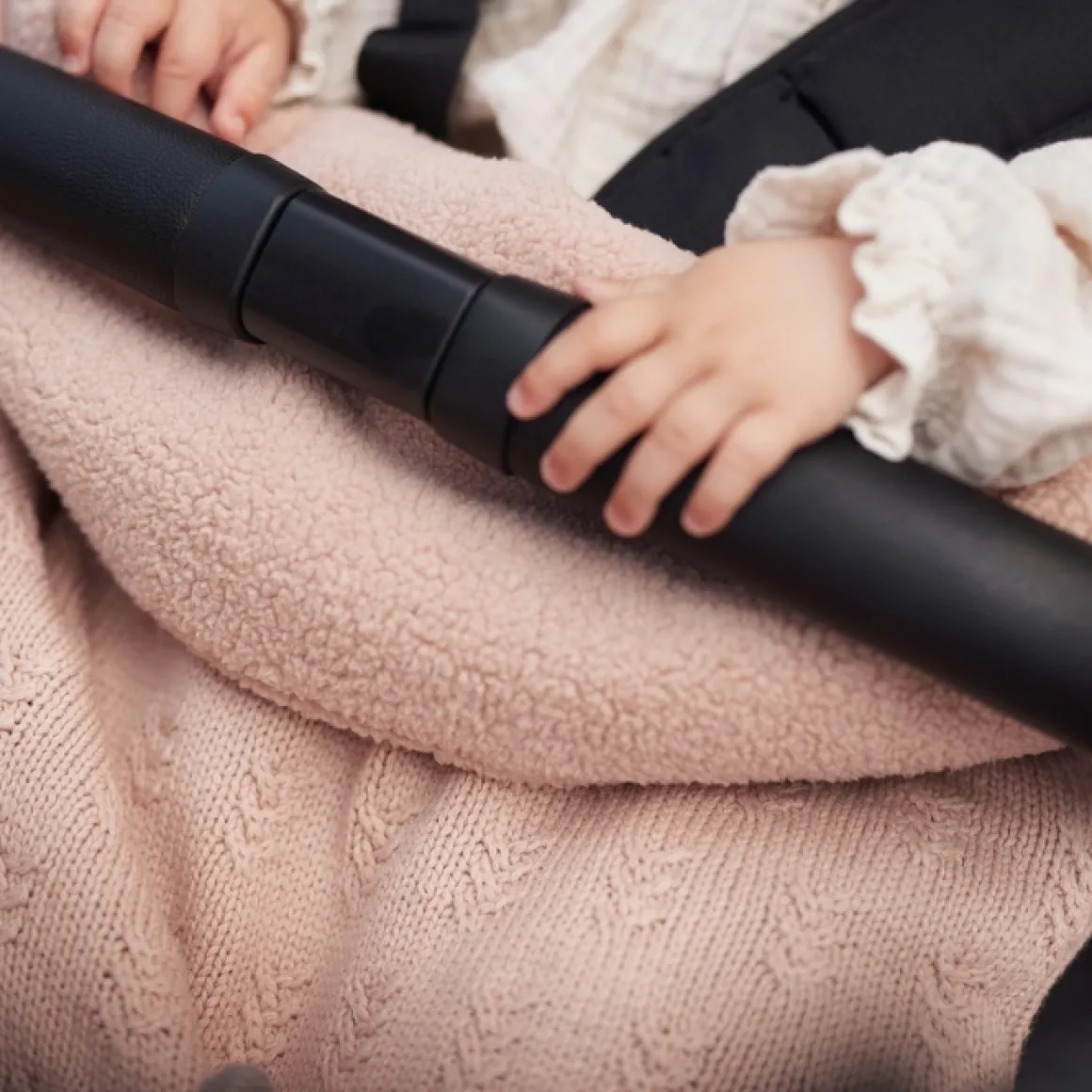 Jollein Voetenzak Grain Knit Wild Rose