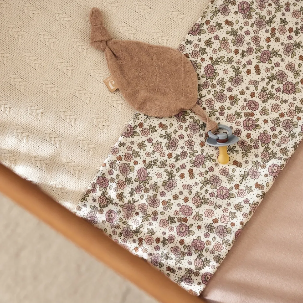 Jollein Wieglaken Retro Flowers 75X100Cm
