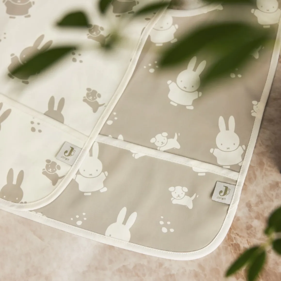 Jollein X Nijntje Waterproof Slabben Nougat (2St)