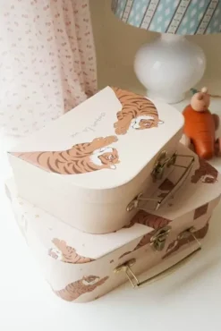Konges Slojd Kartonnen Koffertjes Tiger Sand | Set Van 2