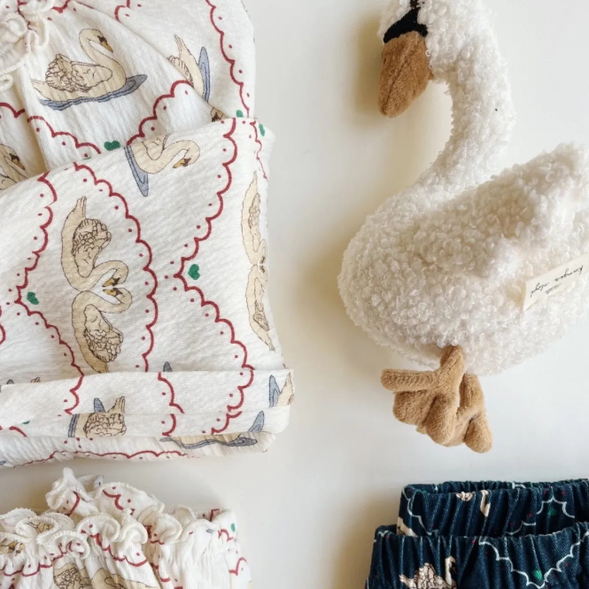 Konges Slojd Knuffel Zwaan Off White