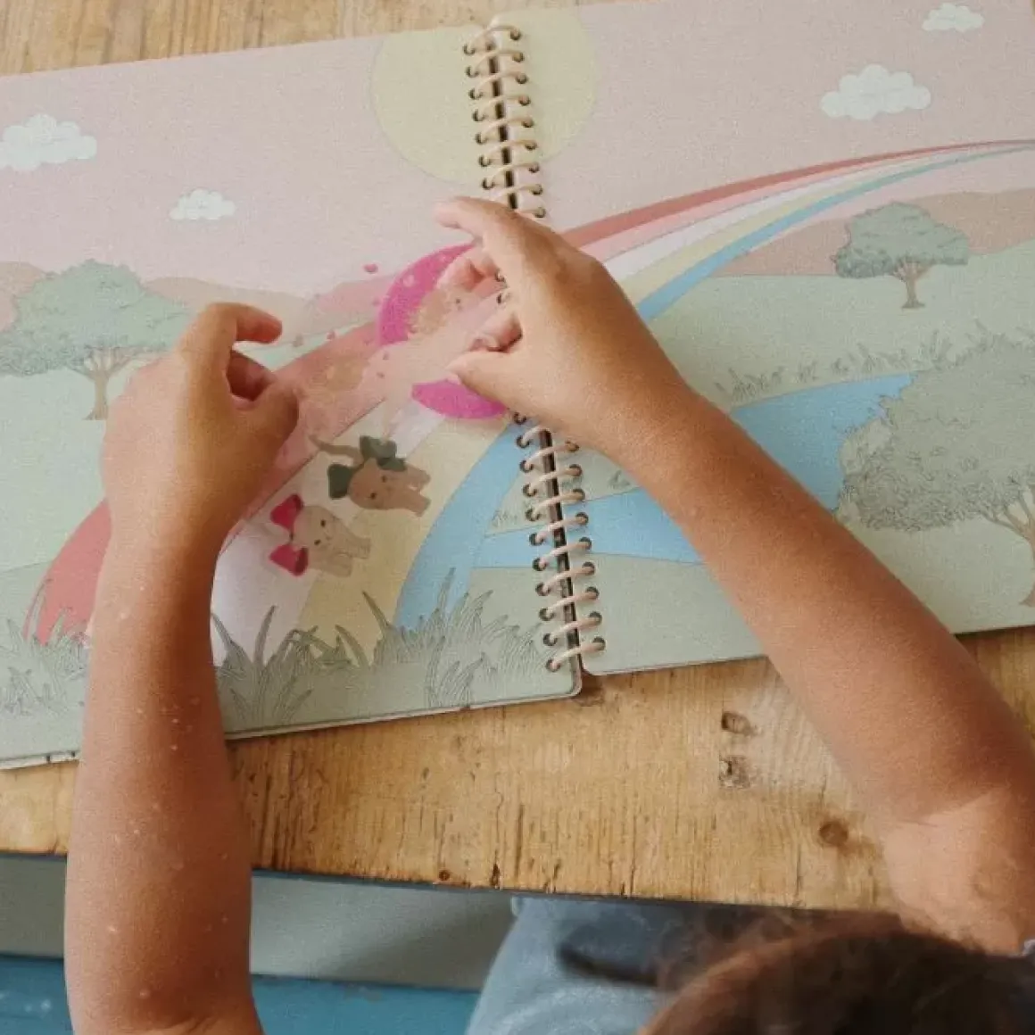 Konges Slojd Stickerboek Blush - Creatief Spel