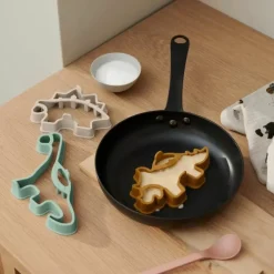 Liewood Pannekoekvormpjes Karina Dino Golden Caramel