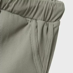 Lil' Atelier Zwem Short Farley Dried Sage Bestel Nu En Strijd Tegen De Hitte!