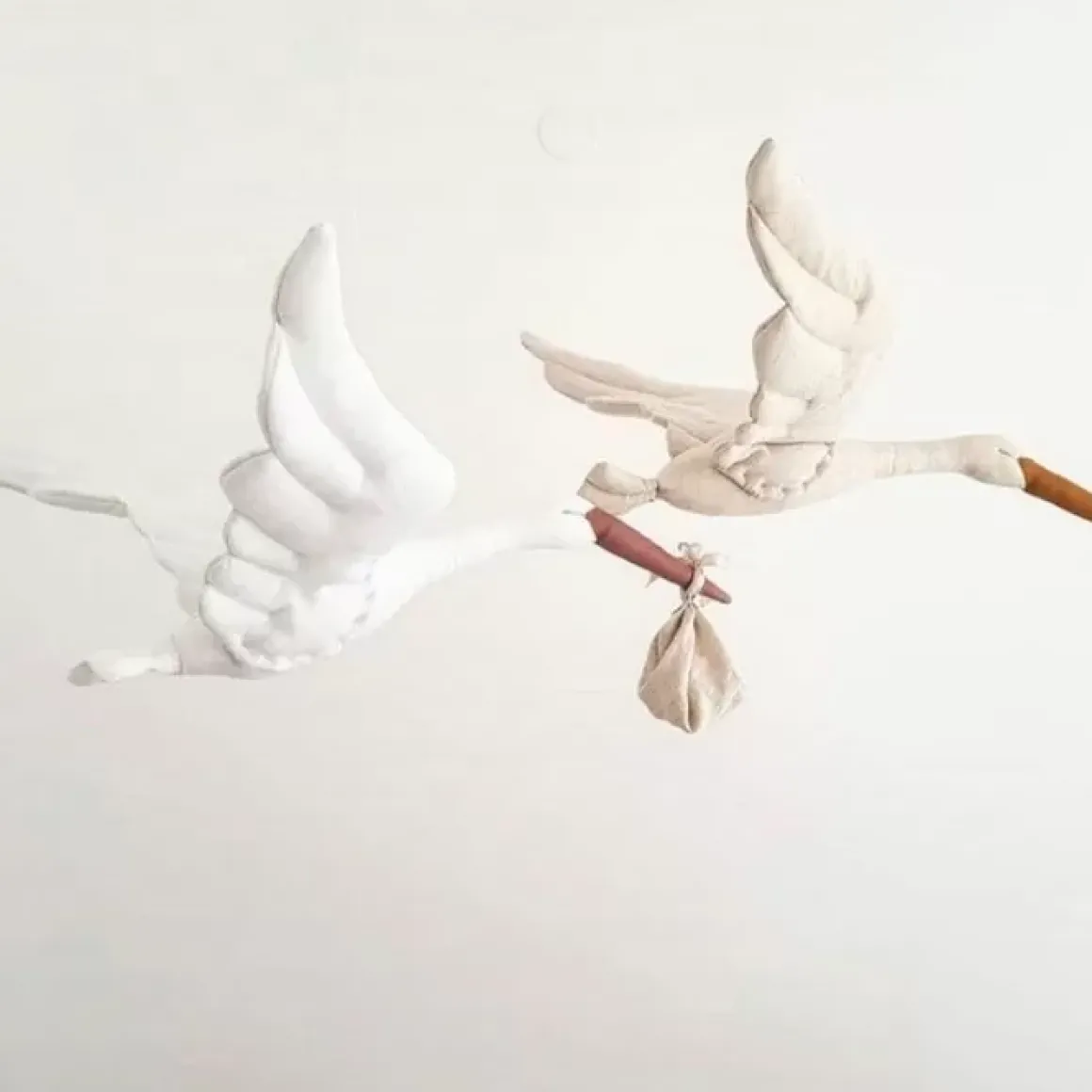 Linnen Ooievaar Wit Met Buideltje Love Me Decoration