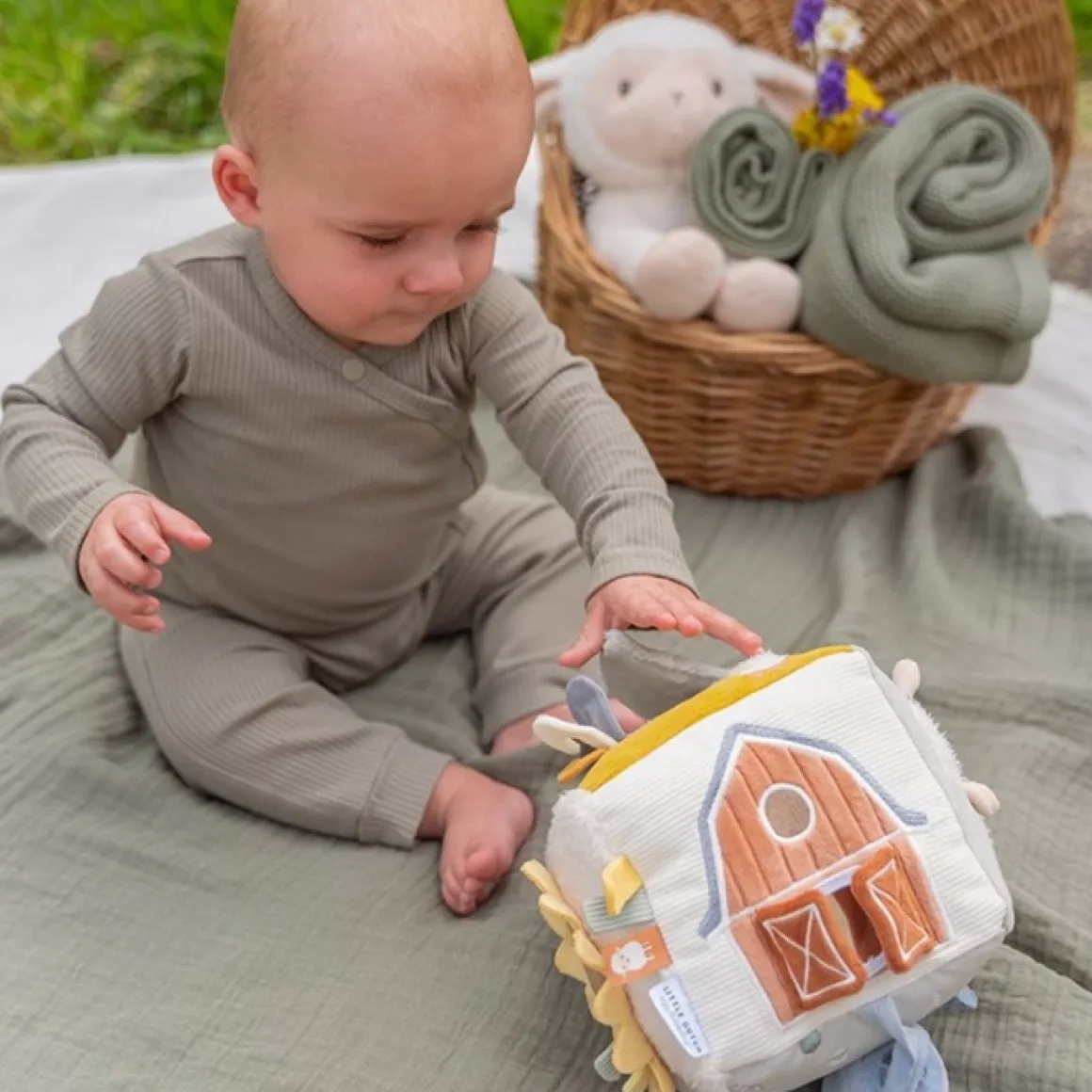 Little Dutch Activiteitenkubus Little Farm