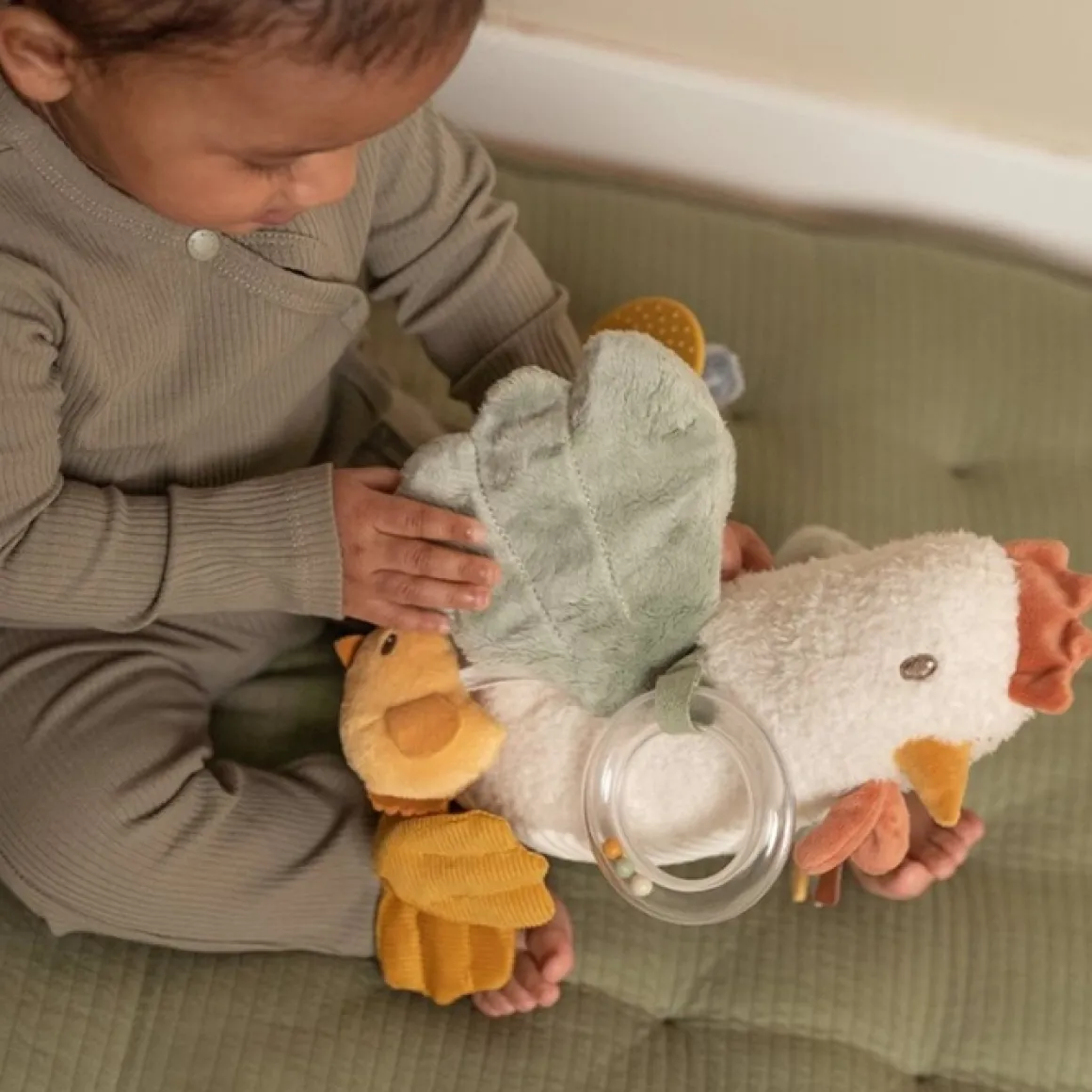 Little Dutch Activiteitenknuffel Kip Little Farm