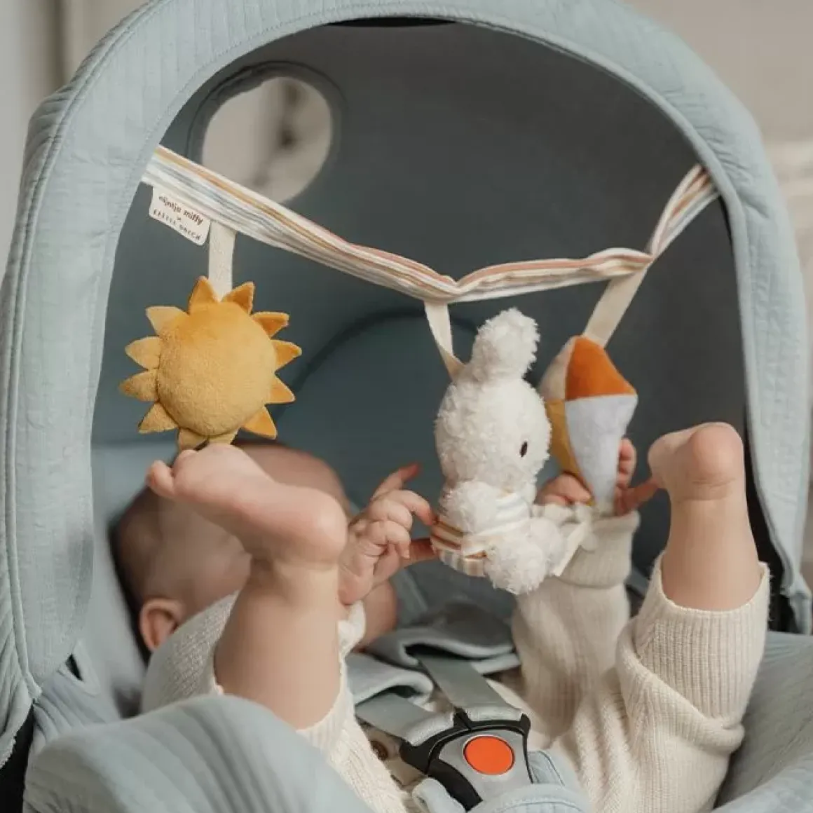 Little Dutch X Nijntje Vintage Sunny Stripes Wagenspanner