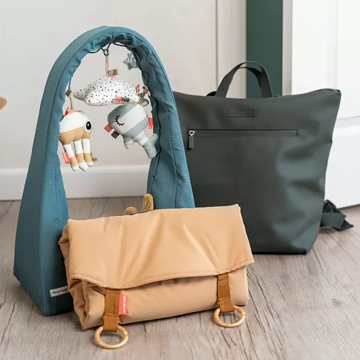 Luierrugzak Gerecycled Plastic Donkergroen Done By Deer