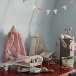 Maileg Miniatuur Bedhemel Creme