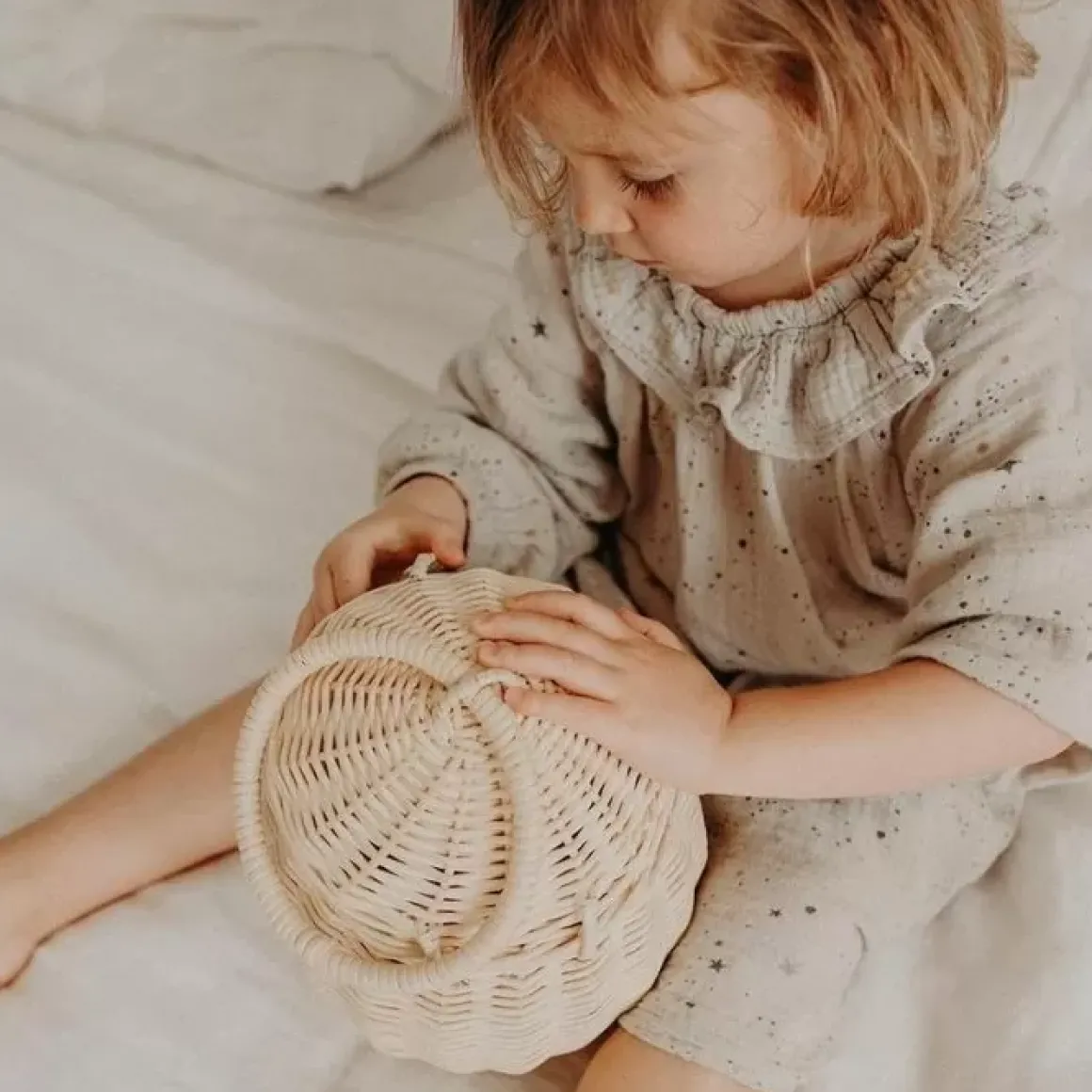 Mandje Egg Olli Ella