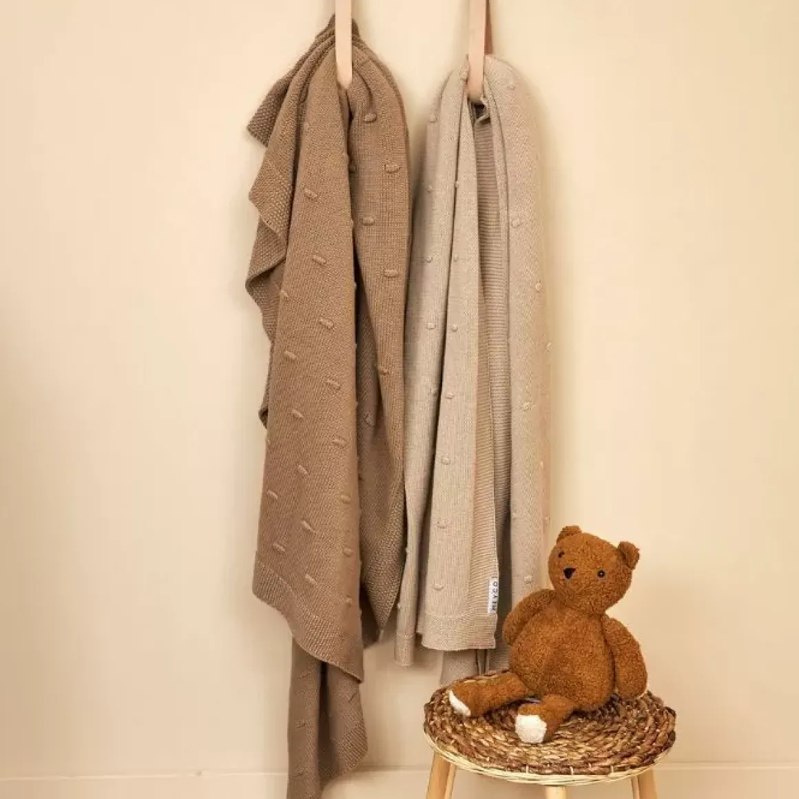 Meyco Ledikantdeken Mini Knots Sand