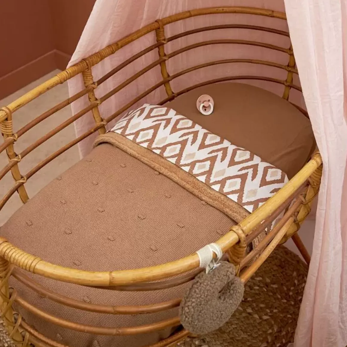 Meyco Wiegdeken Mini Knots Fleece Toffee