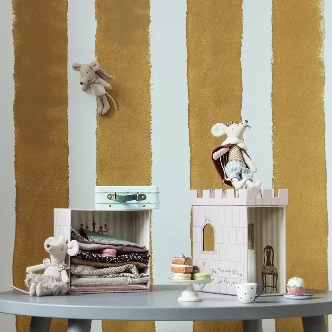 Miniatuur Etagiere Met Macarons Maileg