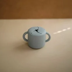 Mushie Siliconen Snack Cup Powder Blue