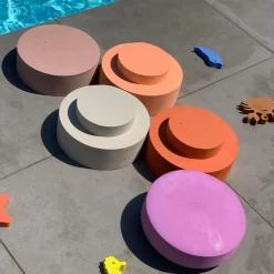 Rainbow Chair Earth Moes