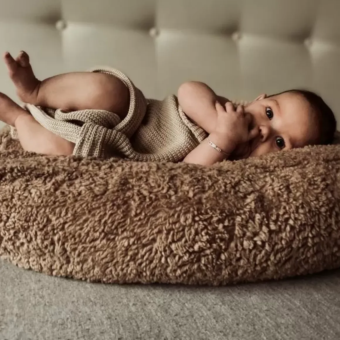 Relaxhoes Voor Voedingskussen Teddy Taupe Ilmaha