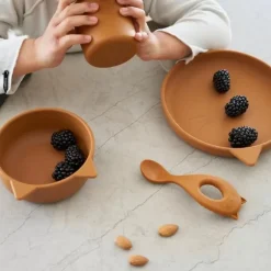 Siliconen Baby Serviesset Vivi Cat Mustard Liewood