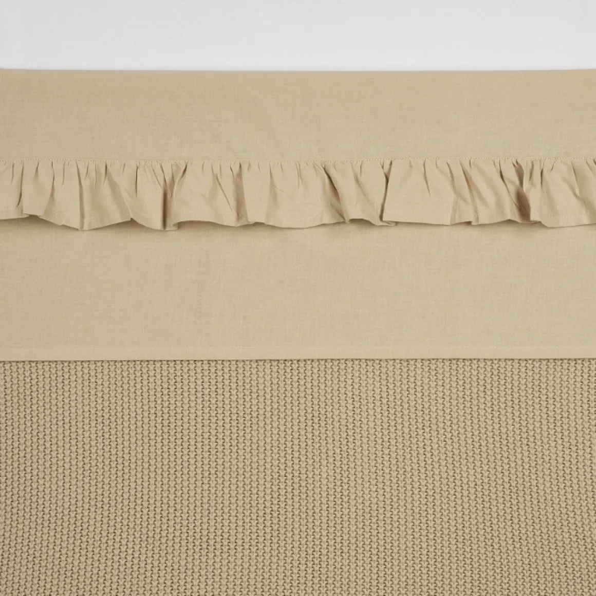 Stijlvol Meyco Wieglaken Met Ruche Rand In Zandkleur 75X100Cm