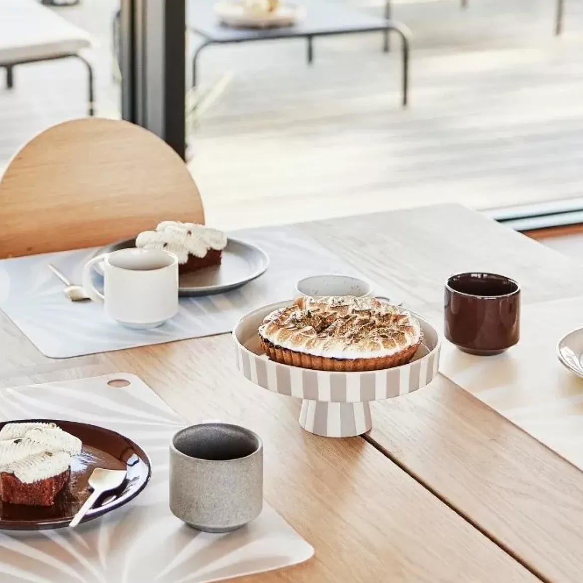 Taartplateau Toppu Clay Oyoy - Limited Edition Beige Taartplateau