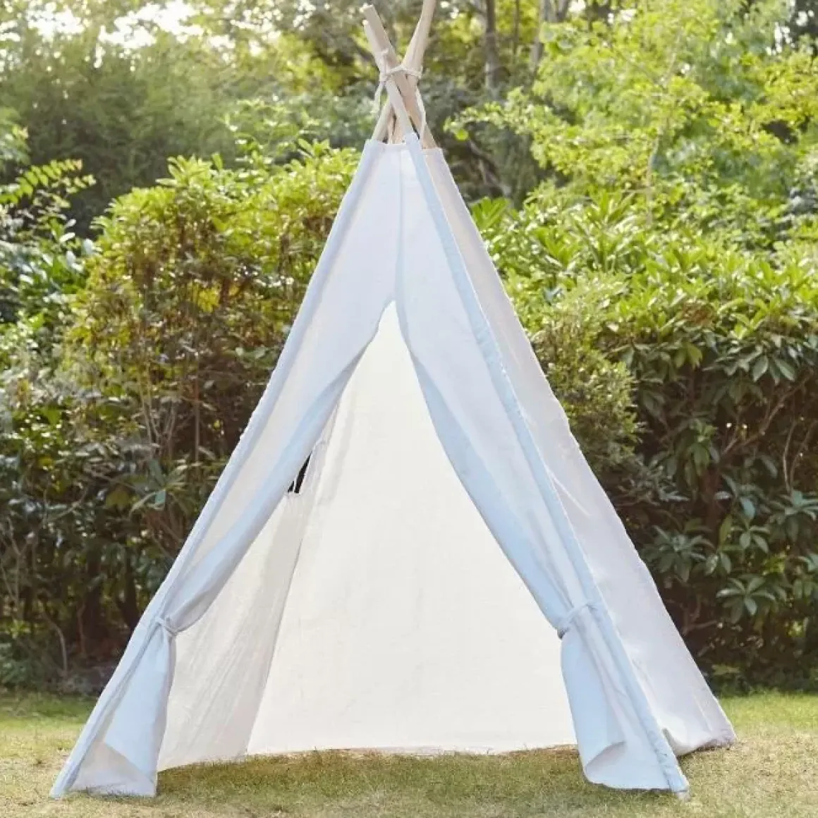Tipi Tent Wit Lets Go Wild Ginger Ray